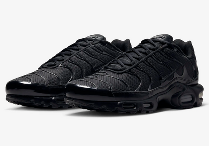 Nike Air Max PLUS TN Triple Black